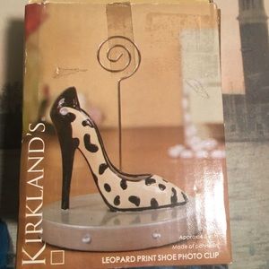 Kirkland Pink Print Shoe Photo Clip